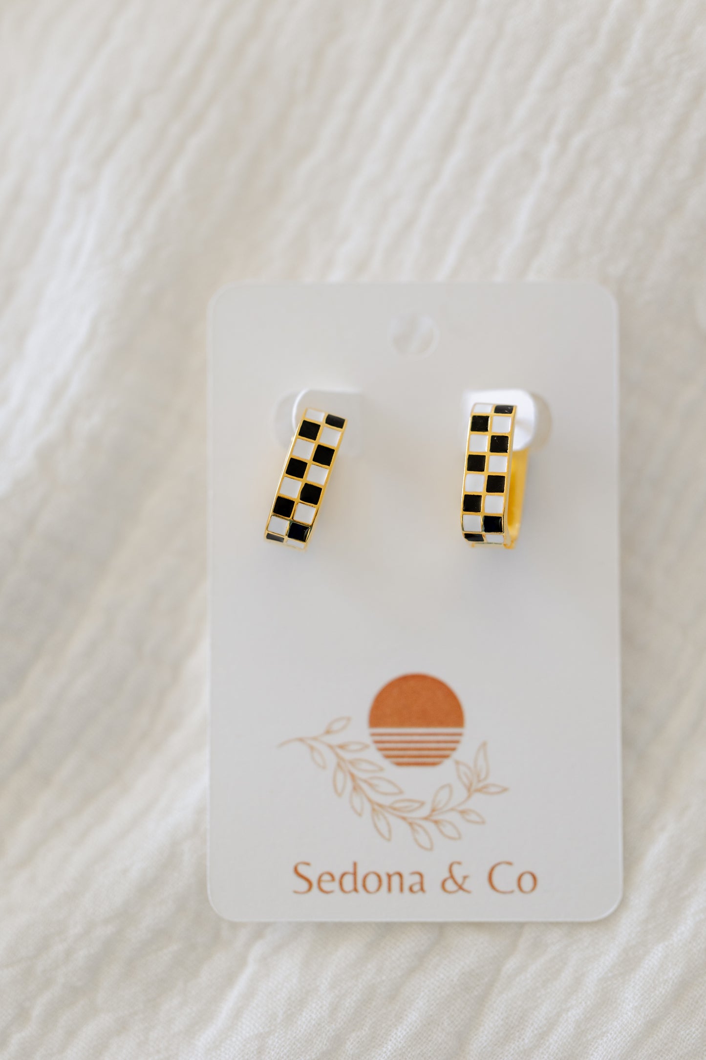 Checkered Rectangle Hoops