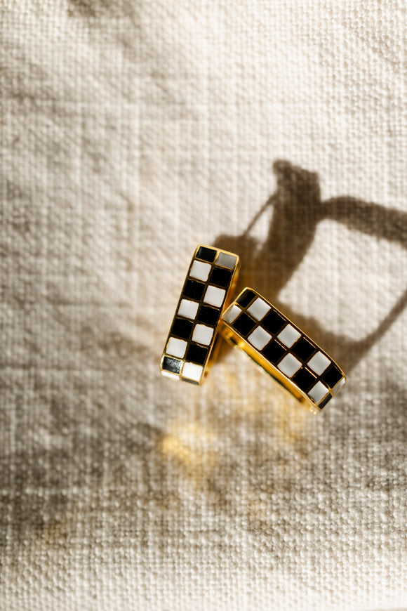 Checkered Rectangle Hoops