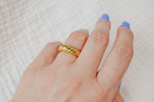 Crescent Ring