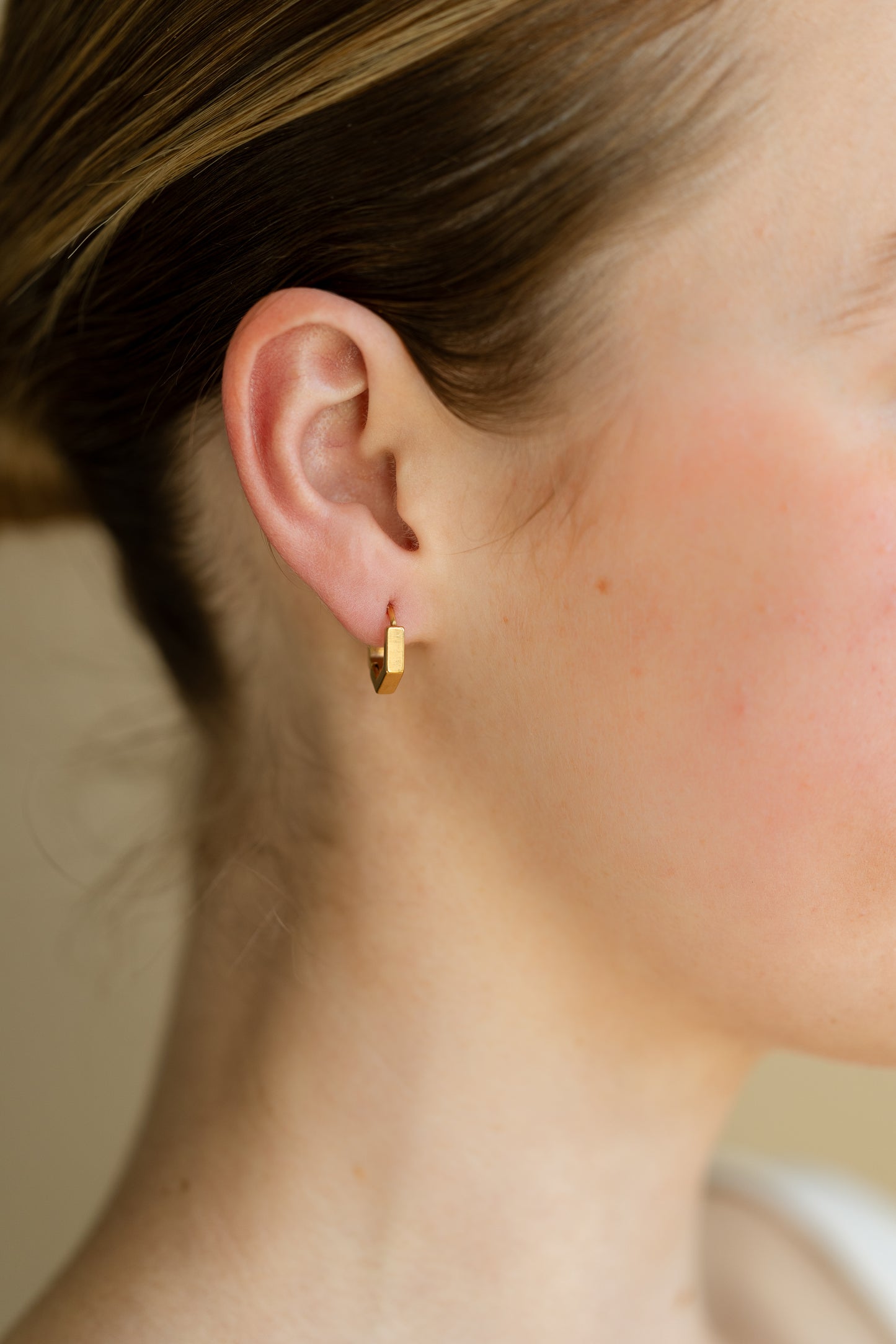 Hexagon Hoops 16mm