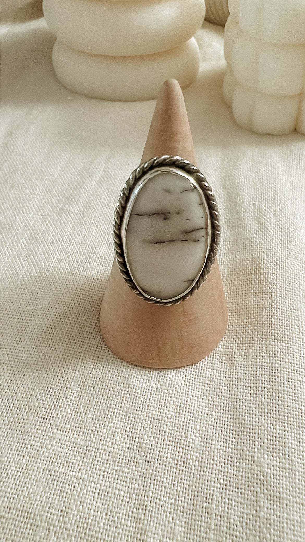 Dendritic Agate Size 7