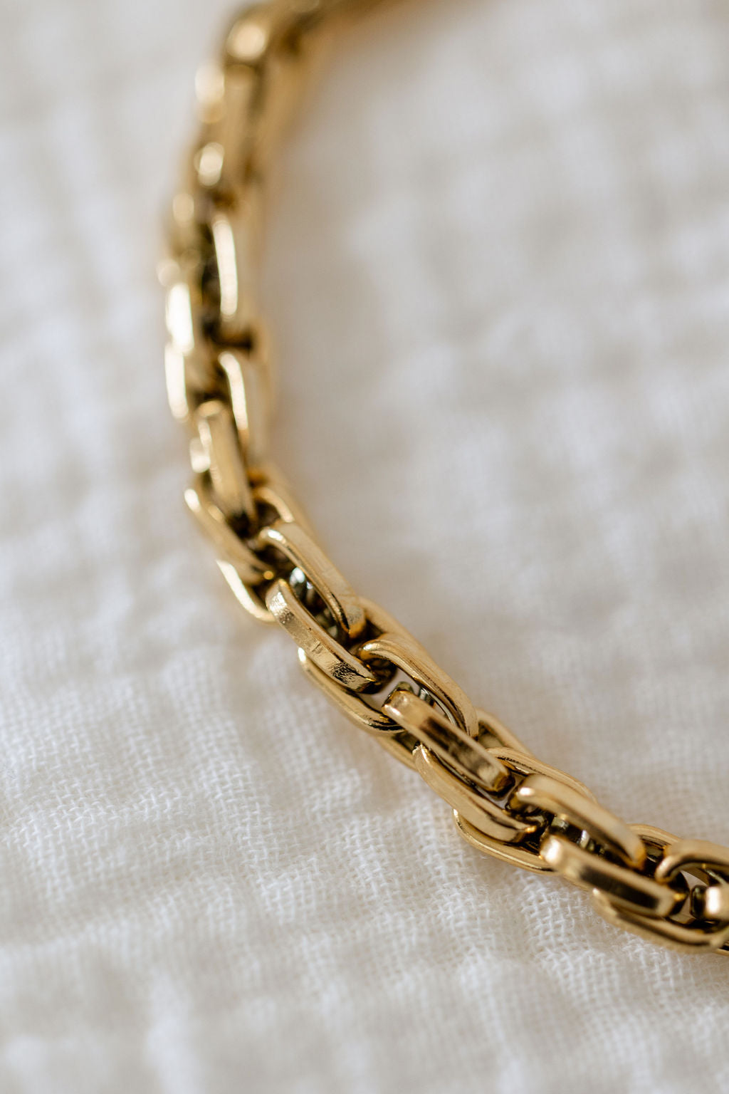 Claire Chunky Bracelet