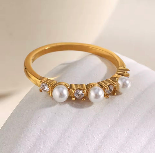 Monet Pearl Ring